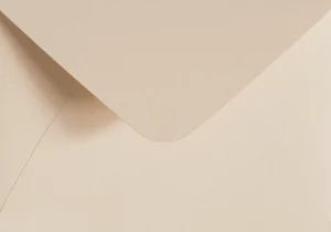 Excellent chocolat suisse à la vente - KitKat du Japon/japonais à prix exclusif - Commandez en ligne/sur Facebook live nos friandises/gourmandises (beaucoup de choix).