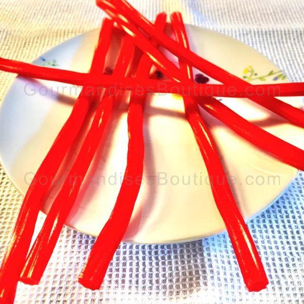 Bonbon Cable Torsade Fraise - Confiserie Lisse sans sucre délicieuse.