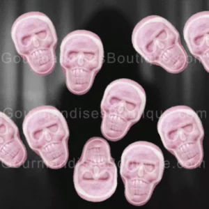 Bonbon Crâne Fourré Fraise Lisse - Confiserie extérieure moelleuse avec un cœur gélifié fondant au bon goût de fraise.